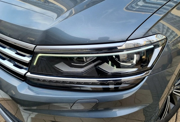 Volkswagen Tiguan Allspace cena 98900 przebieg: 147000, rok produkcji 2018 z Warszawa małe 172